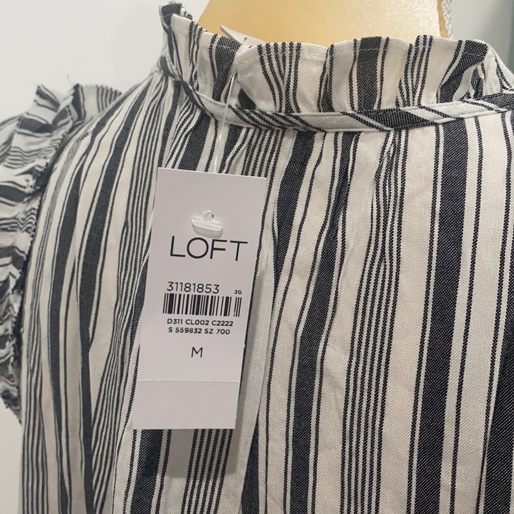 LOFT Striped Ruffle Split Neck Shell Size M - Picture 11 of 11